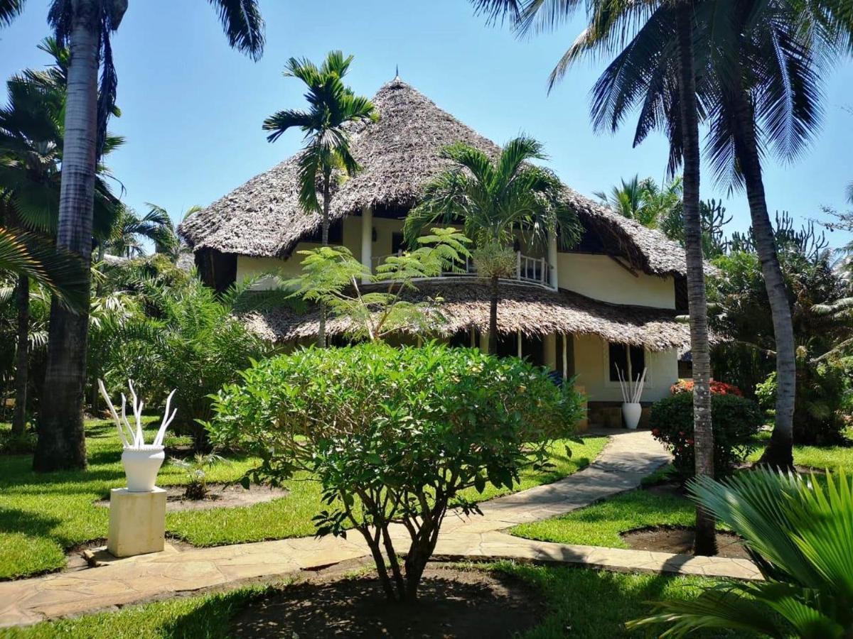 Aestus Villas Resort Diani Beach Zewnętrze zdjęcie