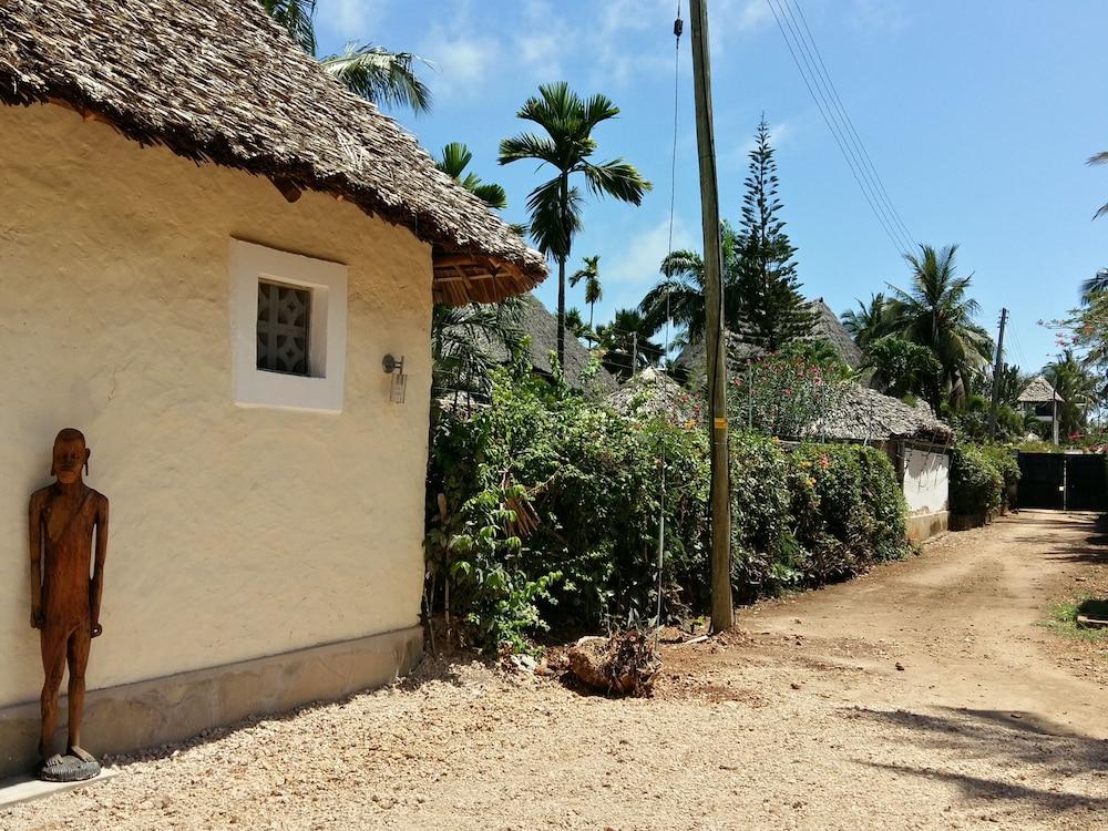Aestus Villas Resort Diani Beach Zewnętrze zdjęcie